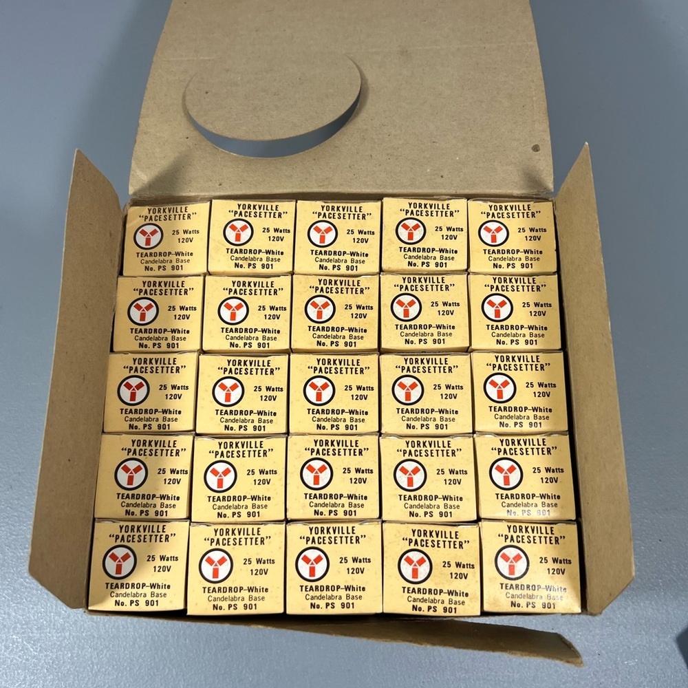 Yorkville Pacesetter Chandelier Light Bulb Teardrop White 25W 120V Lot Of 25 NOS
